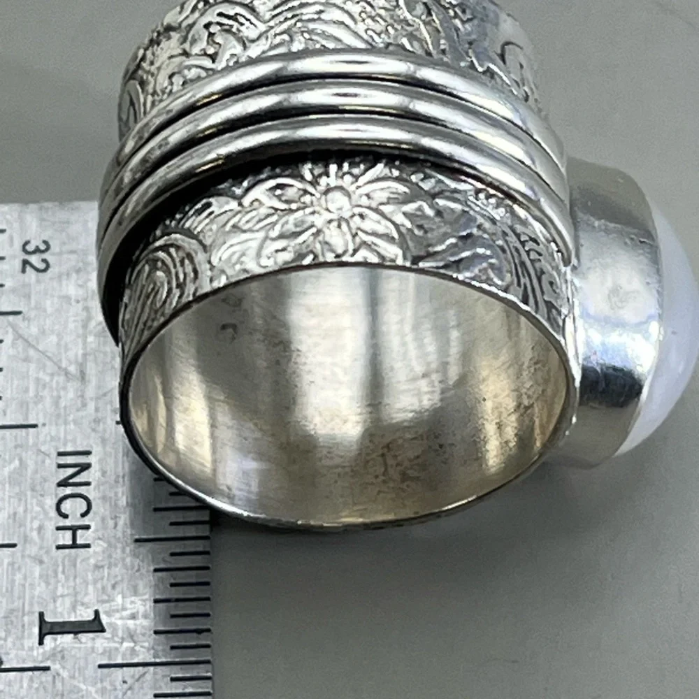 Sterling Silver Moonstone Ring